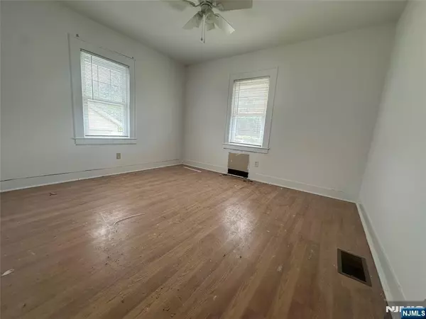 Fairfield, NJ 07004,584-588 US Highway 46