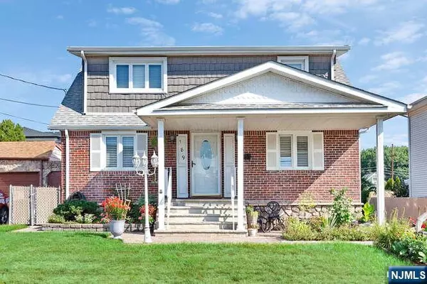 189 Miller AVE, Elmwood Park, NJ 07407