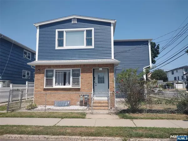 51 Dewitt ST, Garfield, NJ 07026