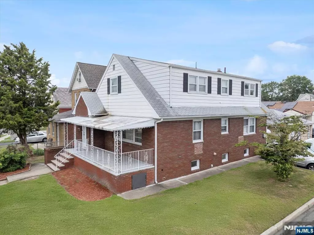 Lodi, NJ 07644,149 Paterson AVE