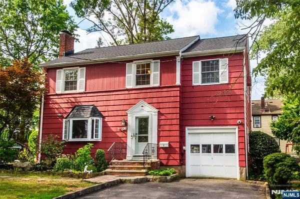 41 Newman AVE, Verona, NJ 07044