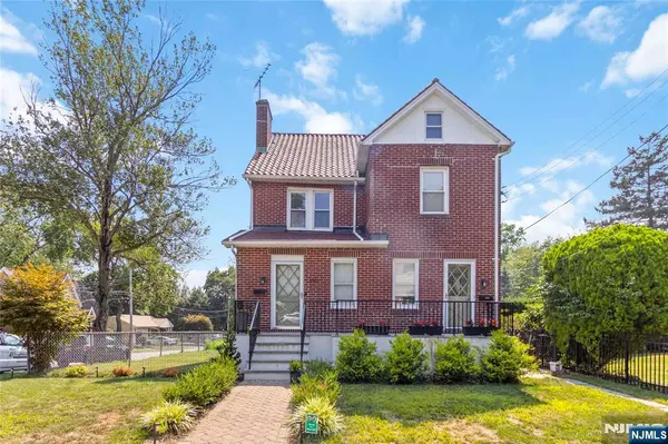 106 B Park AVE, Cresskill, NJ 07626