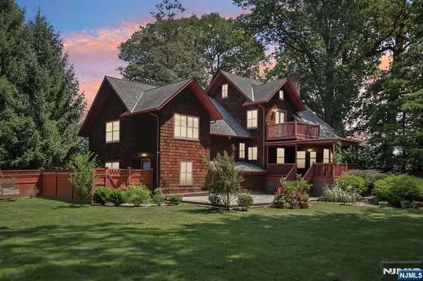 447 Summit AVE, Oradell, NJ 07649