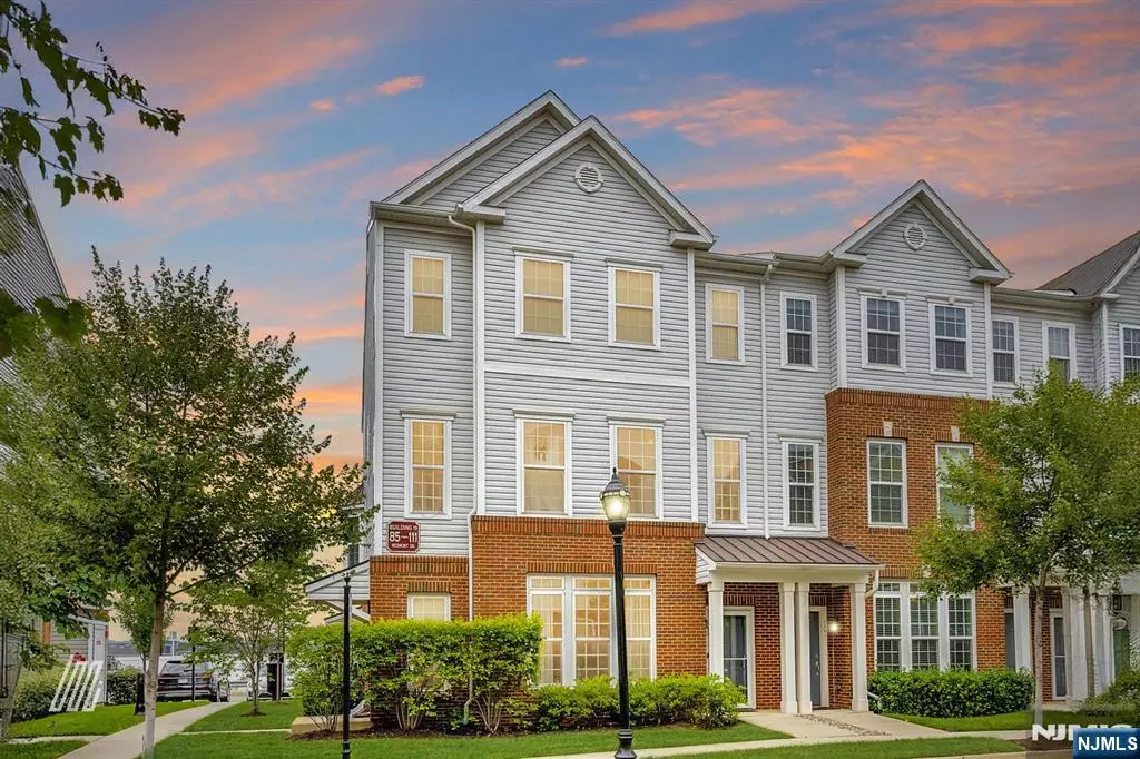 Wood Ridge, NJ 07075,109 Wesmont DR