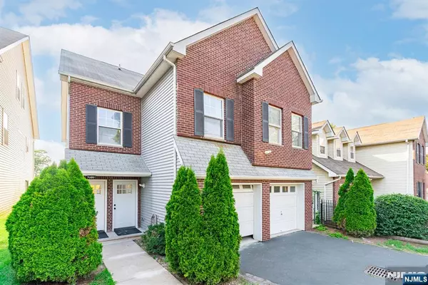 595-597 17th ST, Newark, NJ 07103