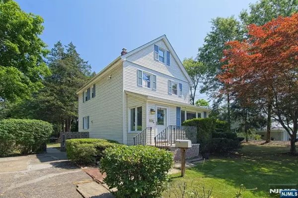 830 Soldier Hill RD, Emerson, NJ 07630