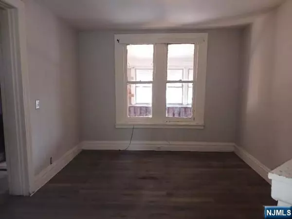 Newark, NJ 07114,44 Emmet ST