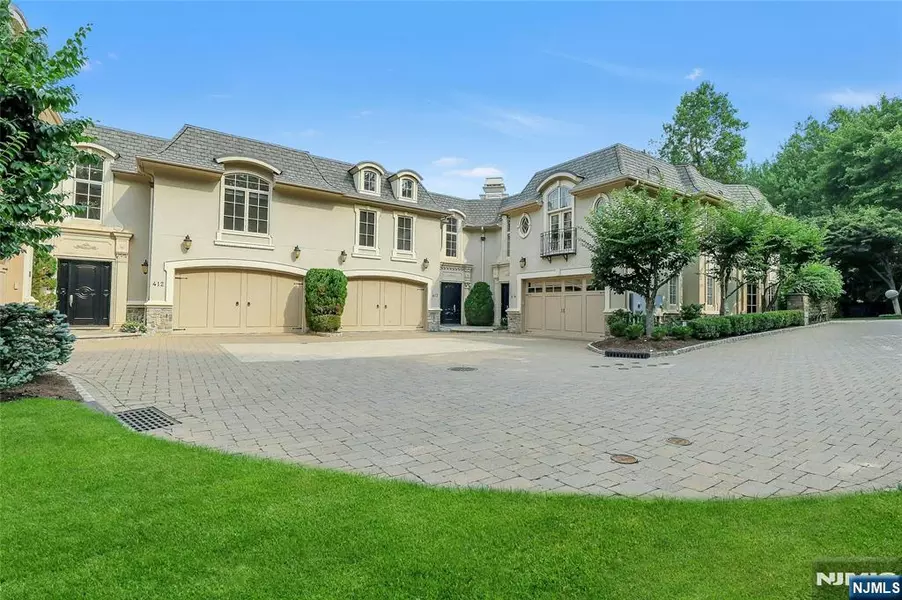 414 Bellaire DR, Demarest, NJ 07627