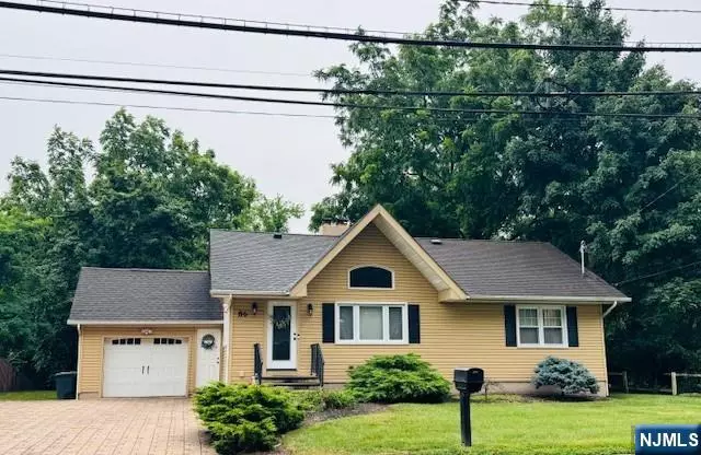 86 Hinchman AVE, Wayne, NJ 07470