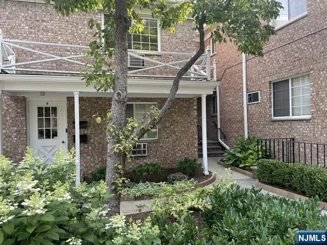 Ridgewood, NJ 07450,27-33 Corsa TER #3-B