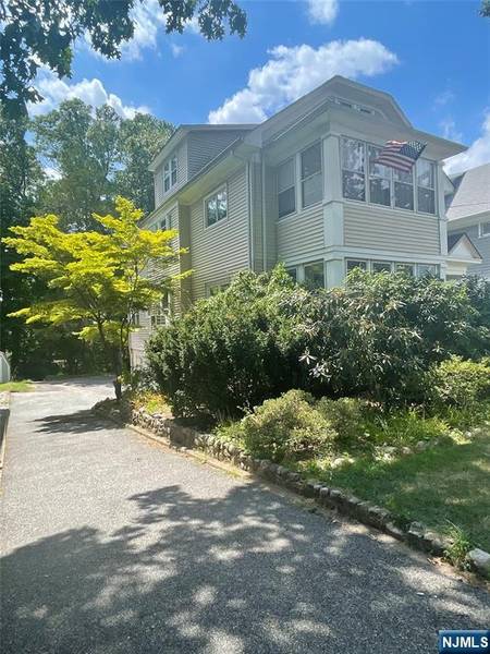 134 Highland AVE #1, Midland Park, NJ 07432