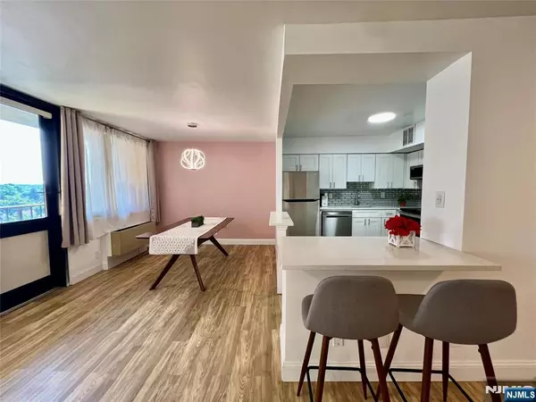 Hackensack, NJ 07601,344 Prospect AVE #4B