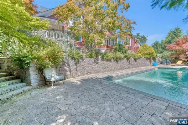 Nanuet, NY 10954,84 Highview AVE