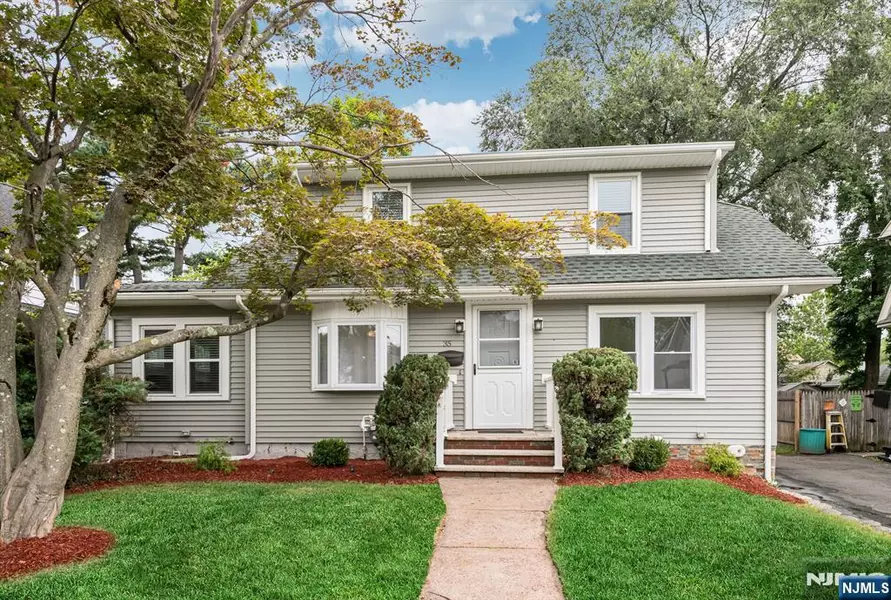 35 3rd AVE, Little Falls, NJ 07424