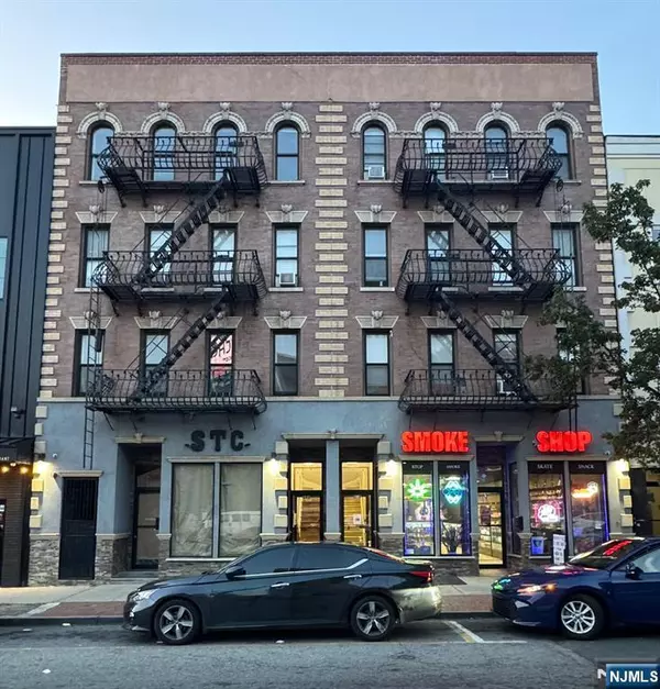 208-210 Harrison AVE #APT5, Harrison, NJ 07029