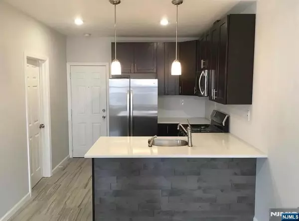 Harrison, NJ 07029,208-210 Harrison AVE #APT7