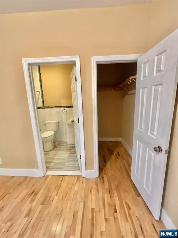 Newark, NJ 07108,50 Seymour AVE #3 fl