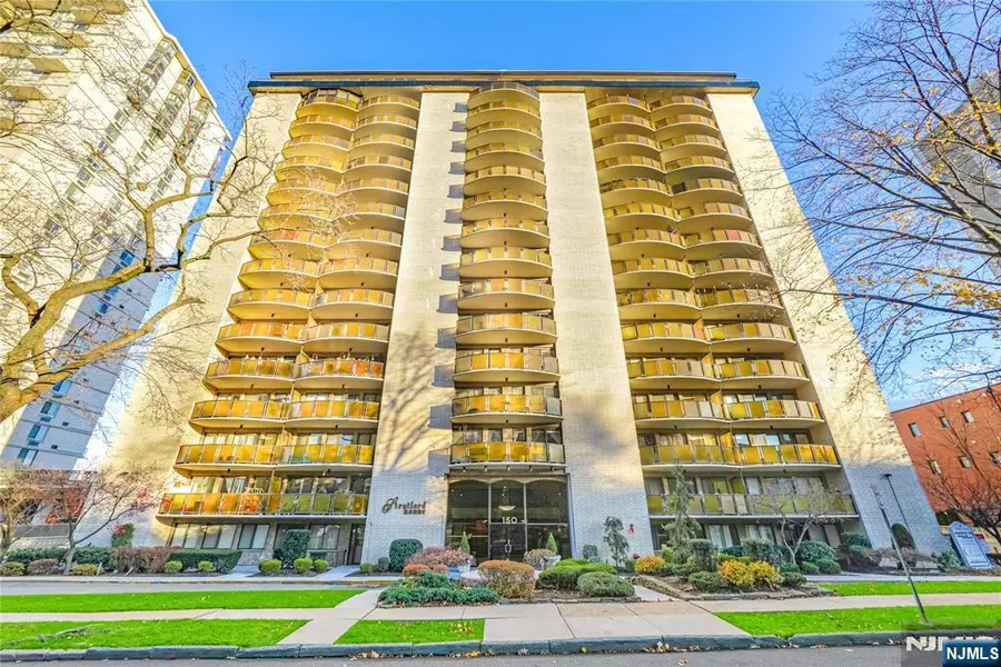 150 Overlook AVE #6H, Hackensack, NJ 07601