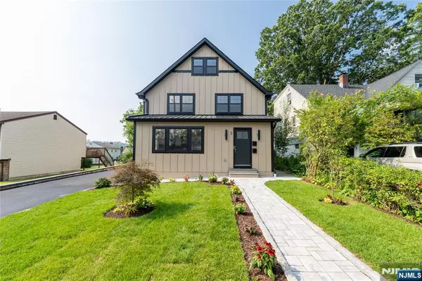 3 Mount Vernon AVE, West Orange, NJ 07052
