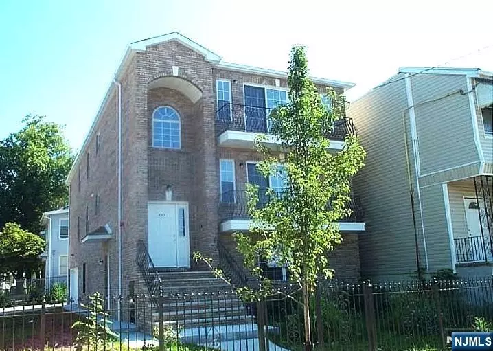 471 Hawthorne AVE, Newark, NJ 07112