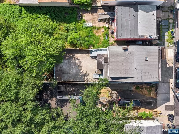 Paterson, NJ 07501,227 Mill ST