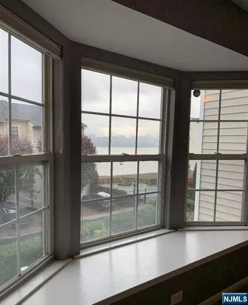 60 Bergen Ridge RD #1, North Bergen, NJ 07047