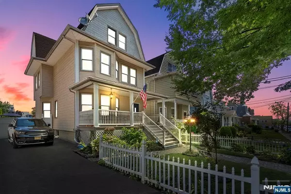 53 Oakwood AVE, Kearny, NJ 07032