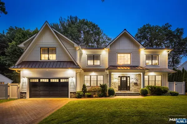 125 Morningside RD, Paramus, NJ 07652