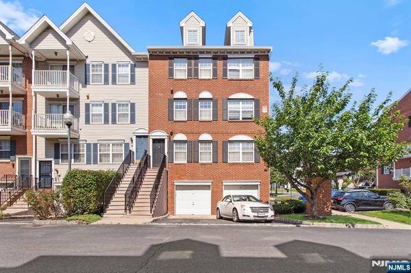 37 Marrow ST #1706, Newark, NJ 07103