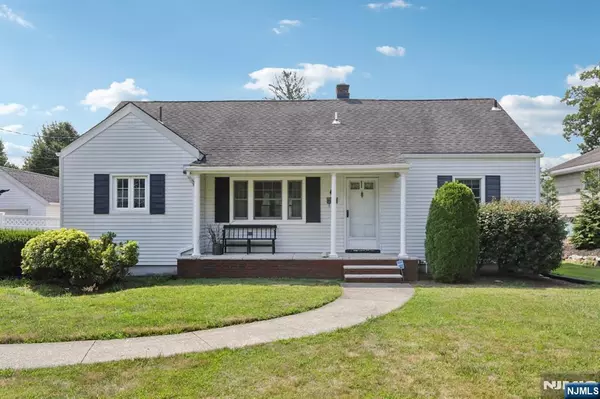 49 Hopper AVE, Pequannock Township, NJ 07444