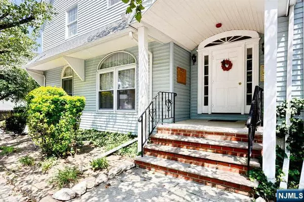 New Milford, NJ 07646,133 Center ST #F6