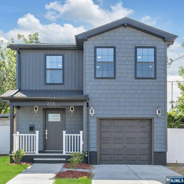 215 21st ST, Irvington, NJ 07111
