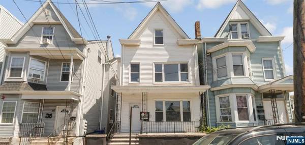 17 E 15th ST, Paterson, NJ 07524