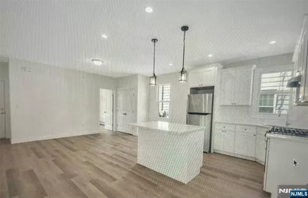 Garfield, NJ 07026,453 Banta AVE #1