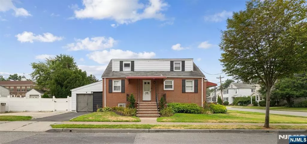 Clifton, NJ 07011,28 High Park PL
