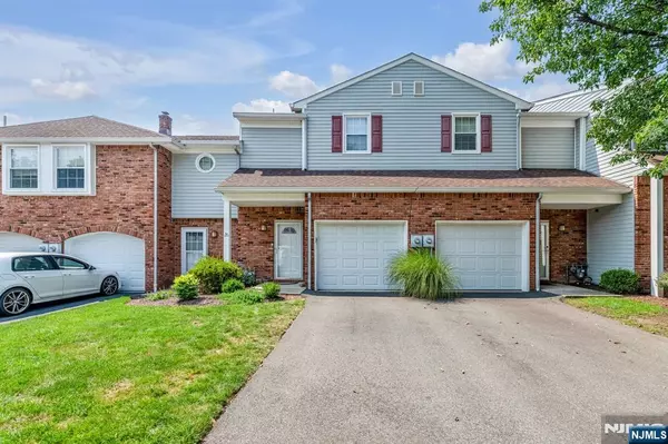 26 Dena DR, Wanaque, NJ 07465