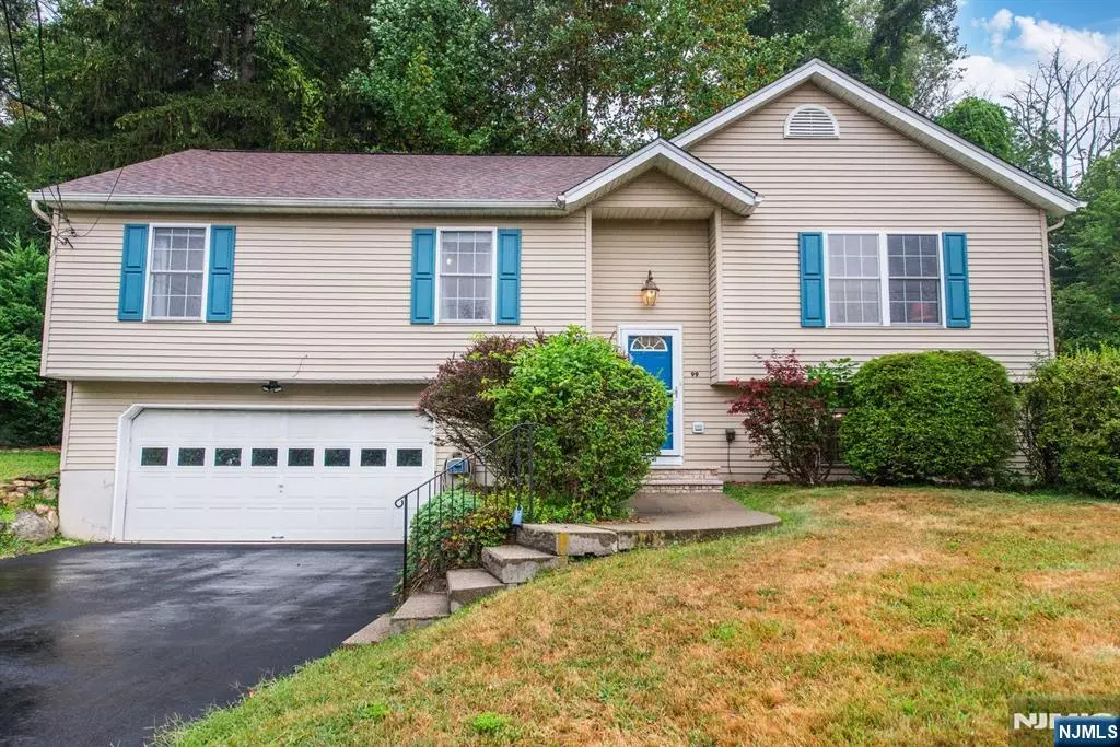 Bloomingdale, NJ 07403,99 Vreeland AVE