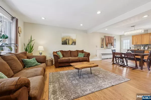 Lodi, NJ 07644,340 Westervelt PL