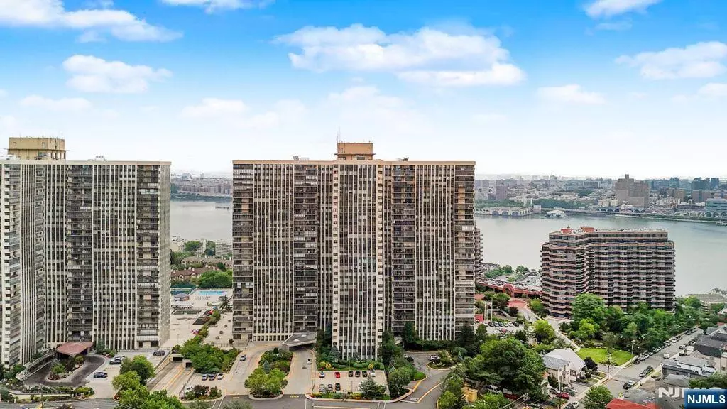 200 Winston #2921, Cliffside Park, NJ 07010