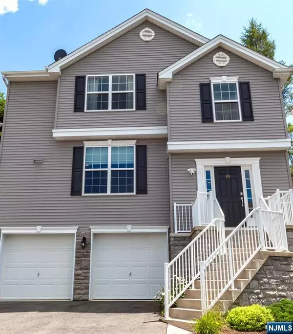 111 Sowers DR, Mount Olive Township, NJ 07840