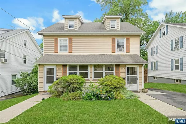 251 McCosh RD, Clifton, NJ 07043