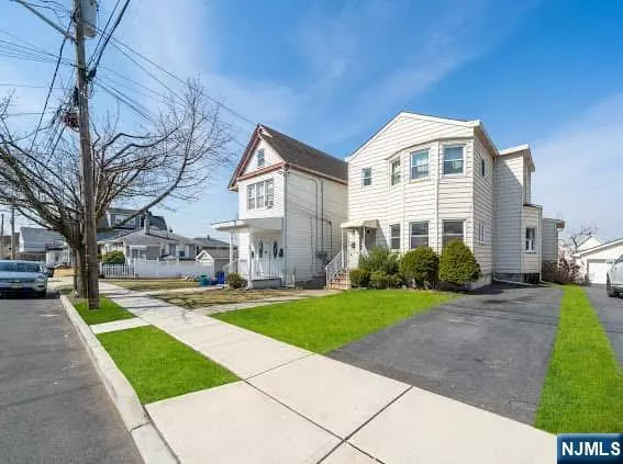 49 Livingston AVE #2, Lyndhurst, NJ 07071