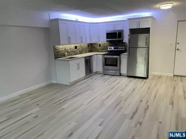 300 Lookout #B1, Hackensack, NJ 07601