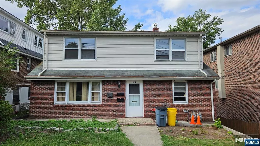 324 E Palisades BLVD, Palisades Park, NJ 07650