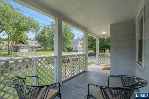 Midland Park, NJ 07432,351 Godwin AVE #3
