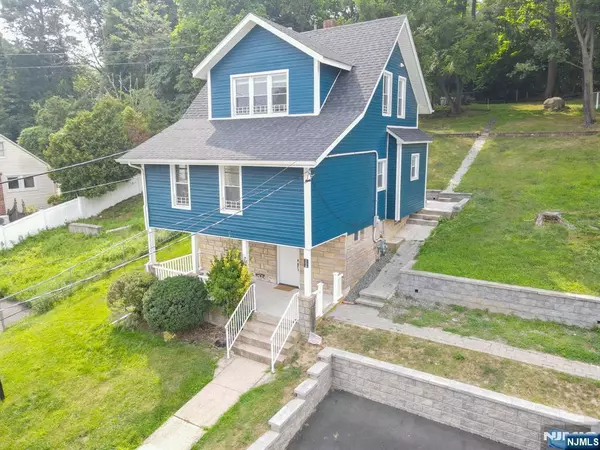 156 Barnert AVE, Totowa, NJ 07512