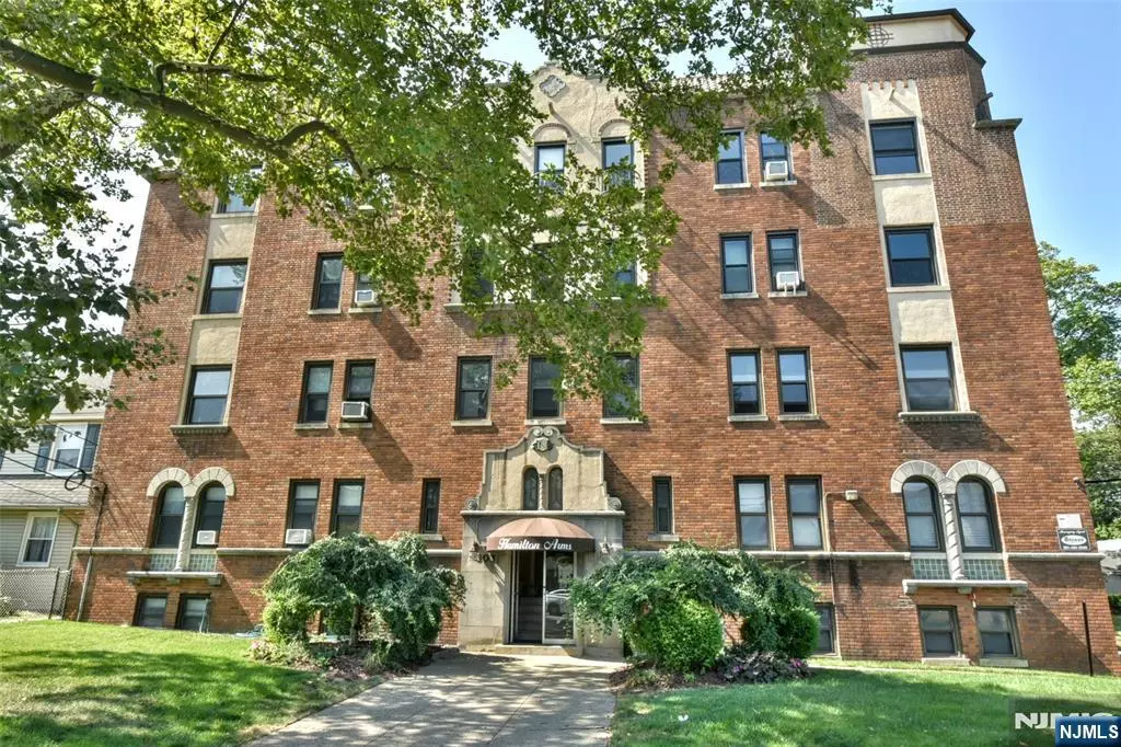 Hackensack, NJ 07601,303 Hamilton PL #C1