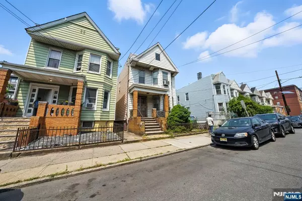 Jersey City, NJ 07306,181 Tonnele AVE