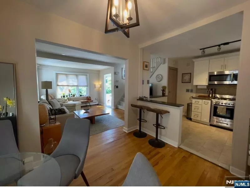 440 Tenafly RD, Tenafly, NJ 07670
