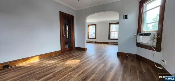 Kearny, NJ 07032,34 Pavonia AVE #2